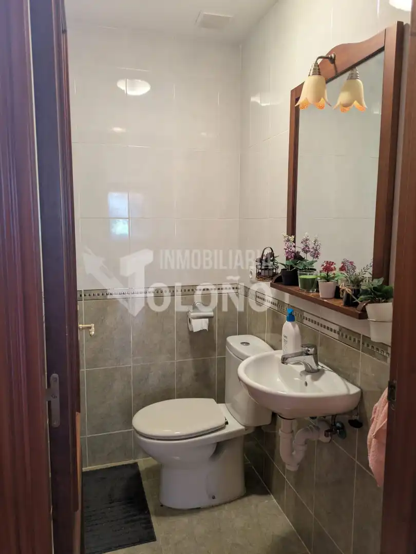 Piso de 140 m² en Anguciana