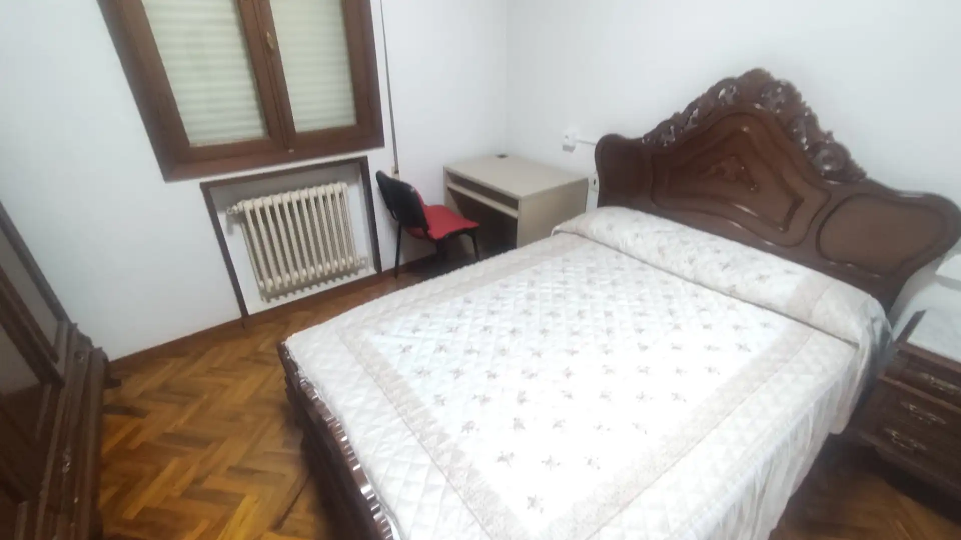 Habitación 100 m², Ourense