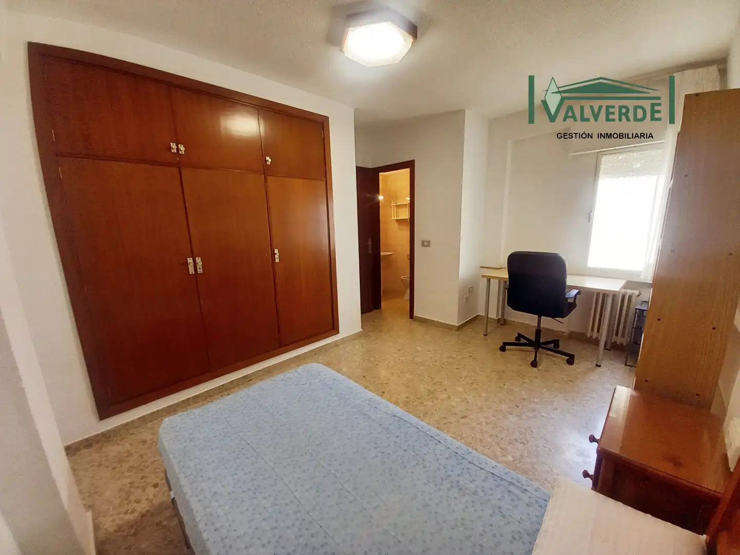 Piso de 85 m² en Granada