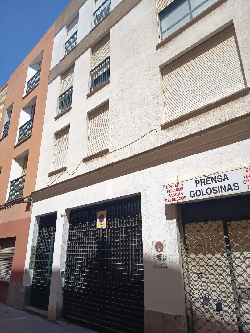Piso de 77 m² en Sevilla