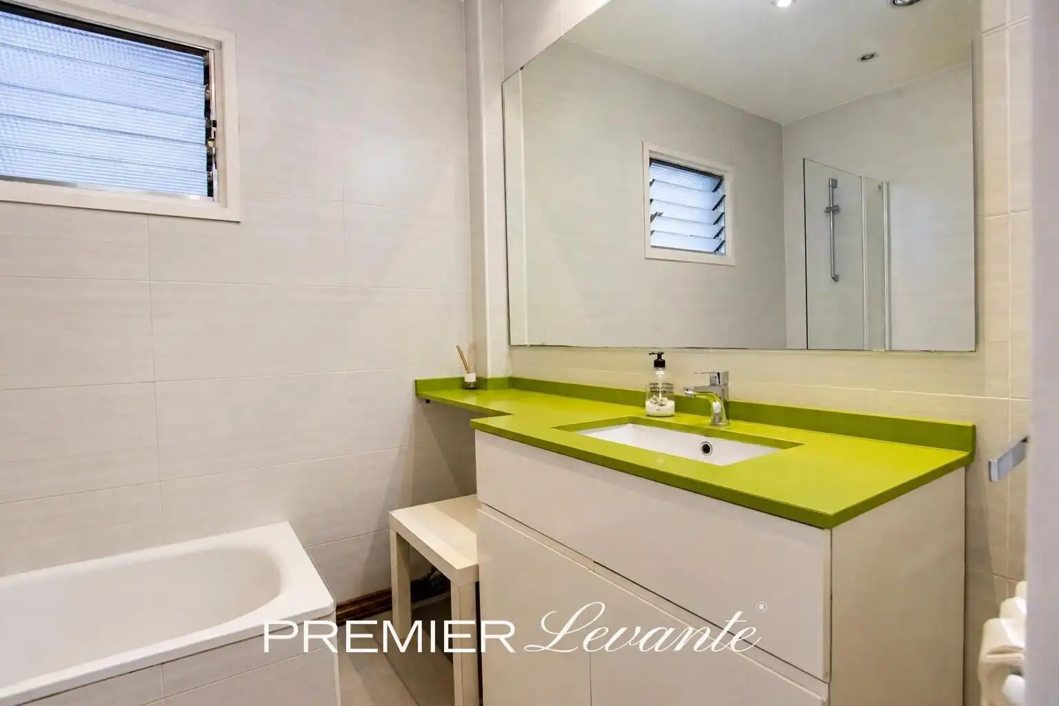 Piso de 122 m² en Alicante