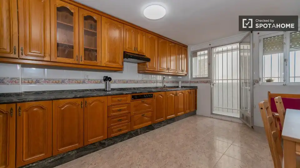 Habitación 125 m², Valencia