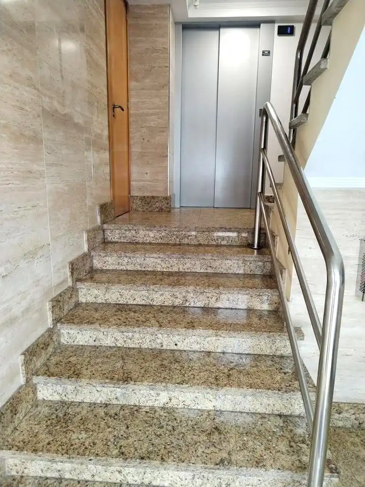 Piso de 90 m² en Gijón