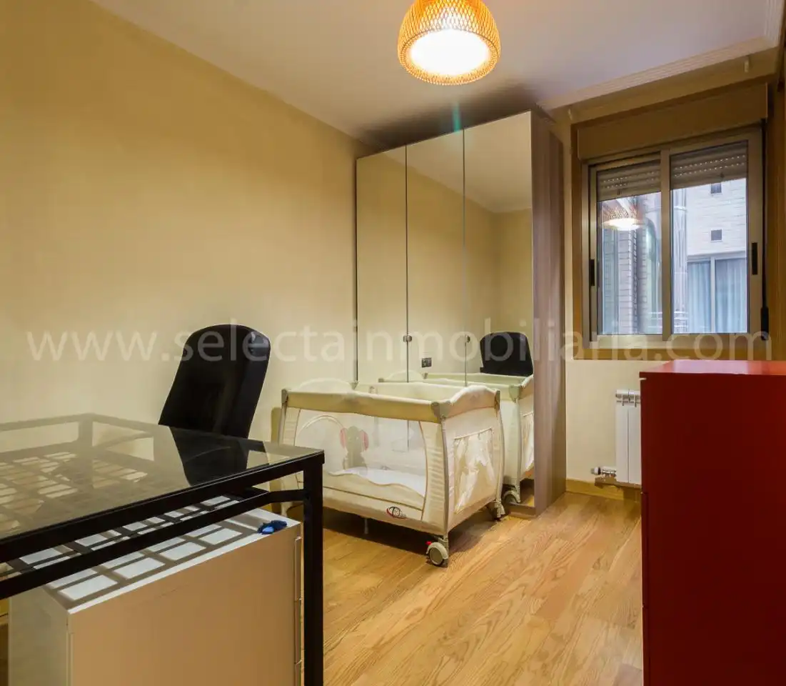 Piso de 90 m² en Pontevedra