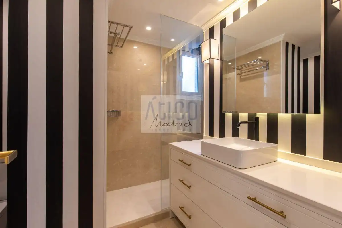 Appartamento 177 m² a Madrid