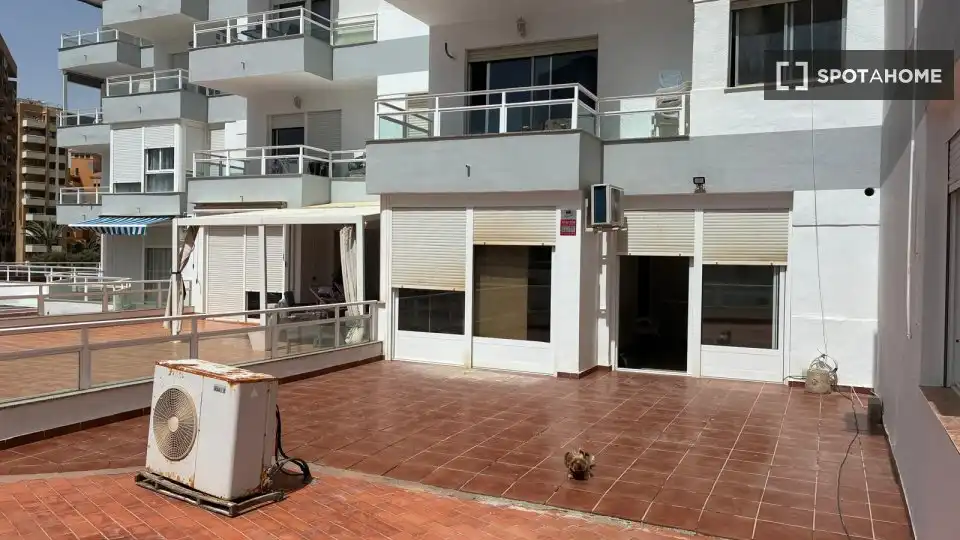Habitación 35 m², Roquetas de Mar