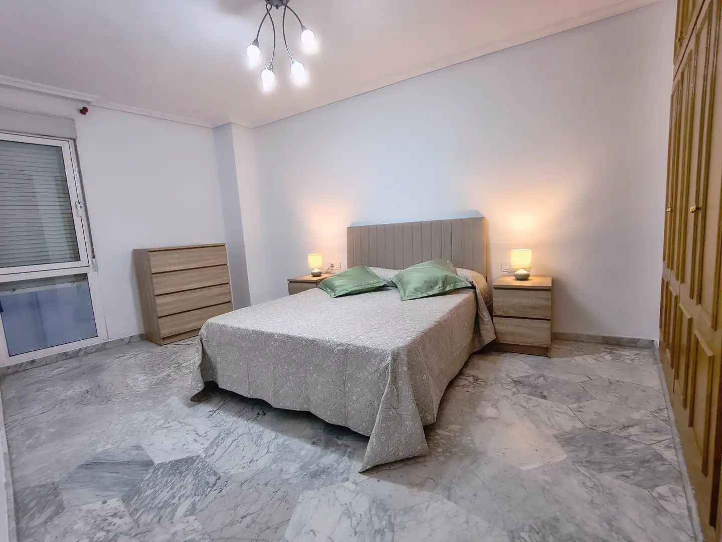 Piso de 90 m² en Alicante