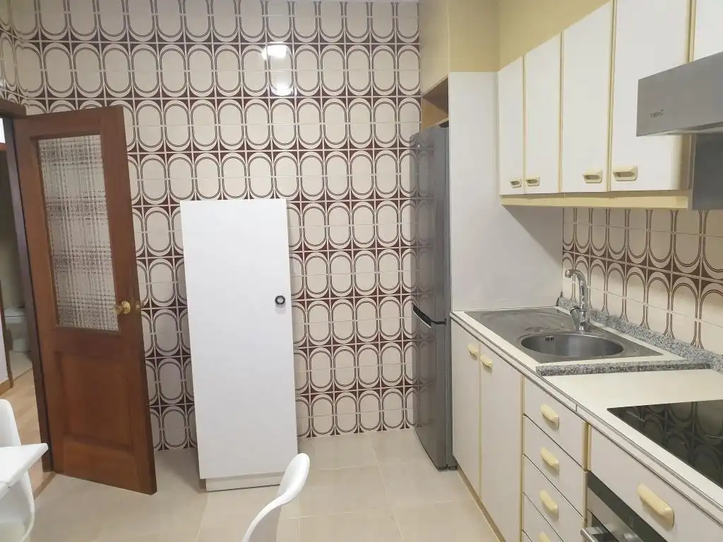 Stanza 100 m², Ourense