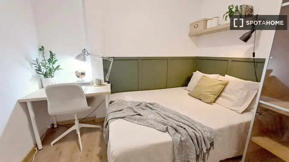 Habitación 90 m², Barcelona