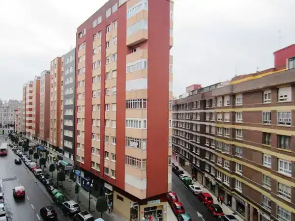 Piso de 98 m² en Gijón