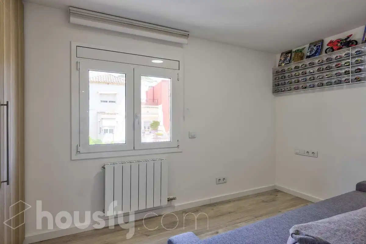 Pis de 67 m² a Santa Coloma de Gramenet