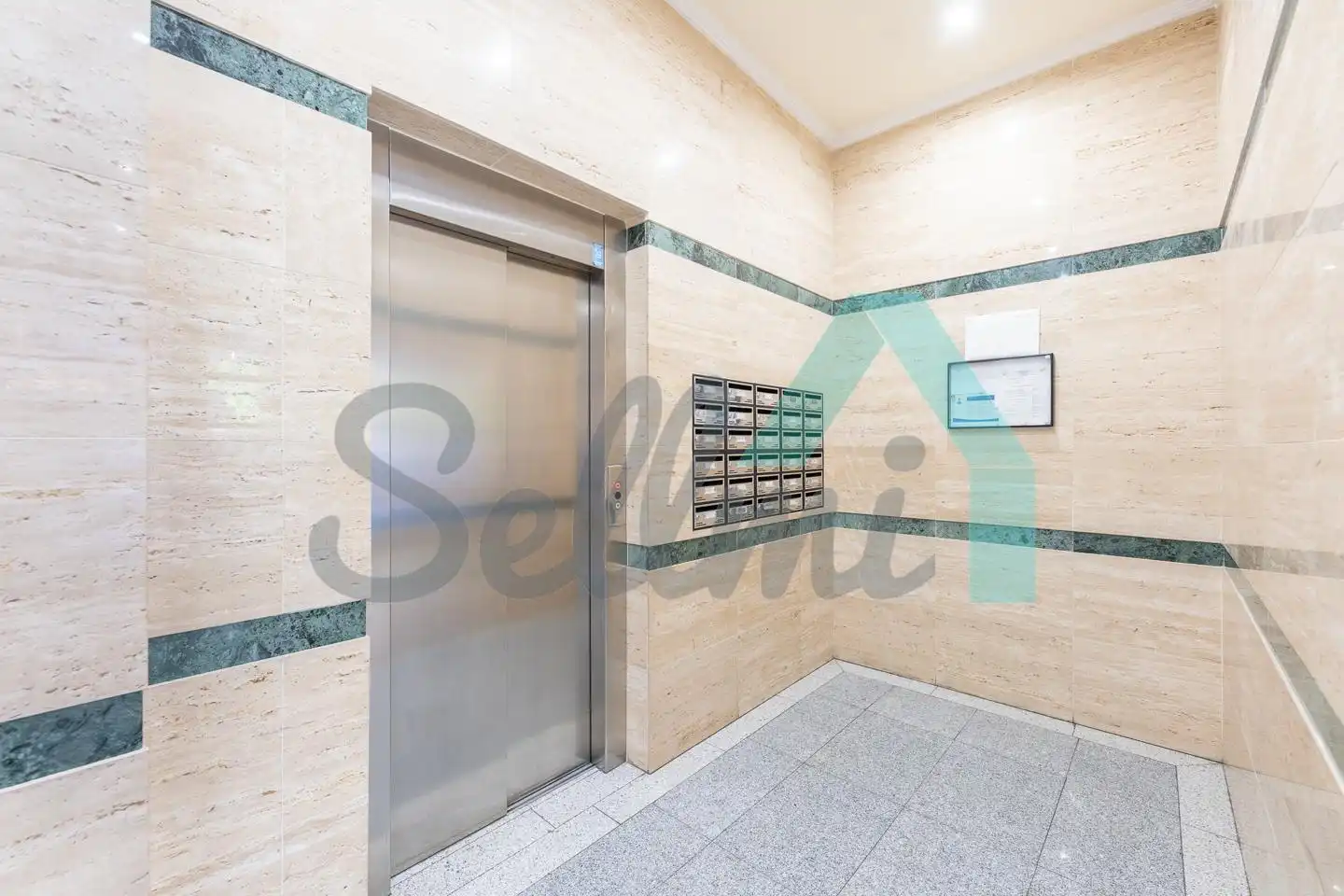 Pis de 82 m² a Oviedo