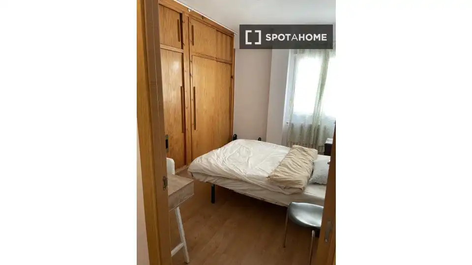 Habitación en alquiler, Pamplona