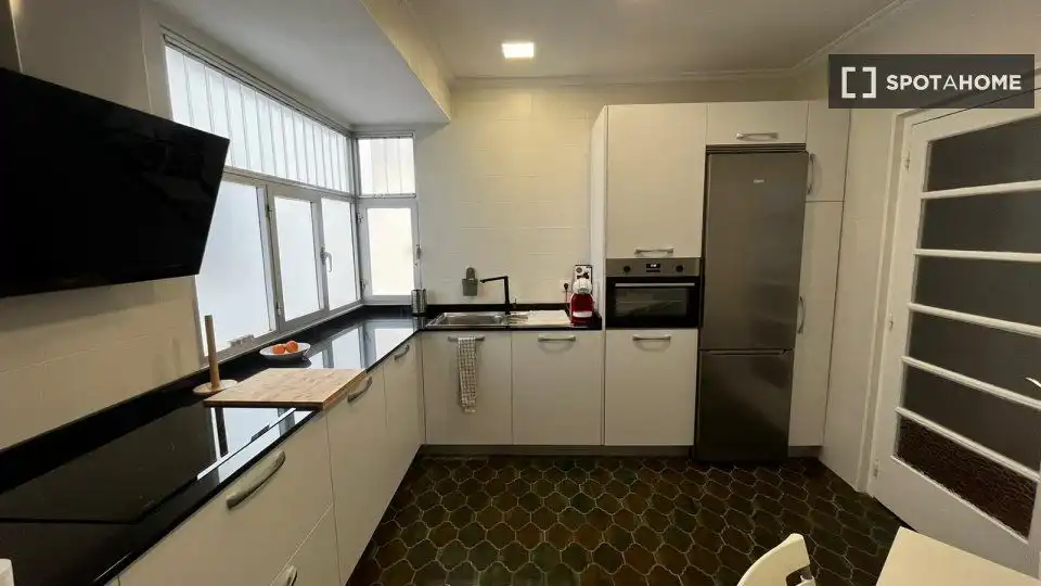 Habitación 196 m², Bilbao