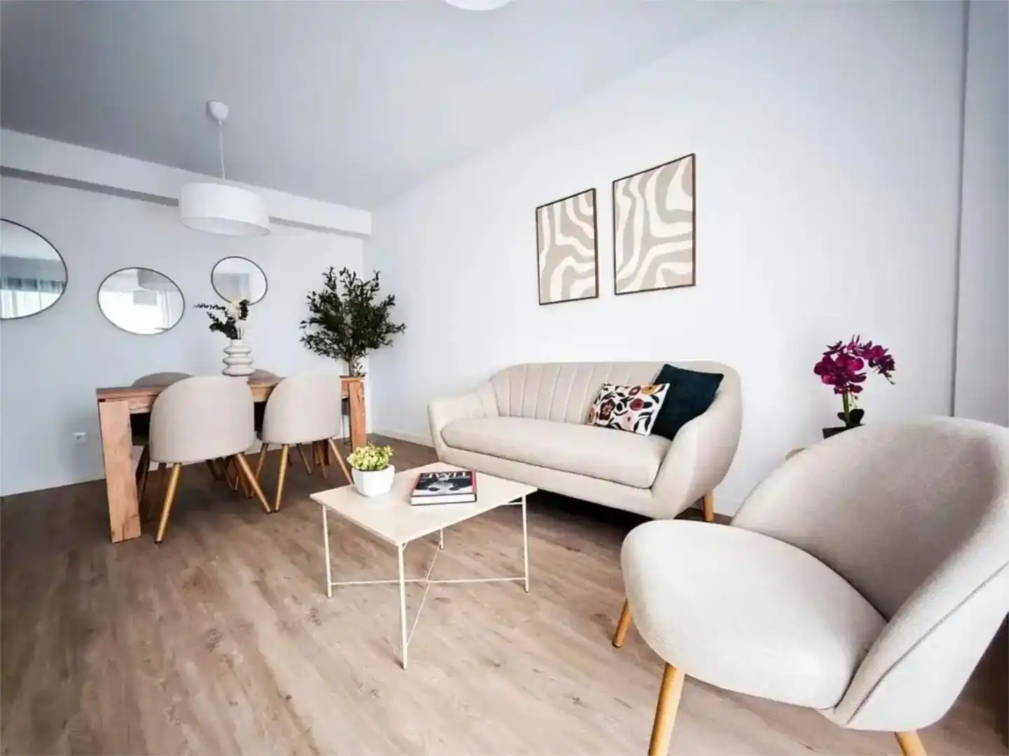 Habitación 83 m², Alicante