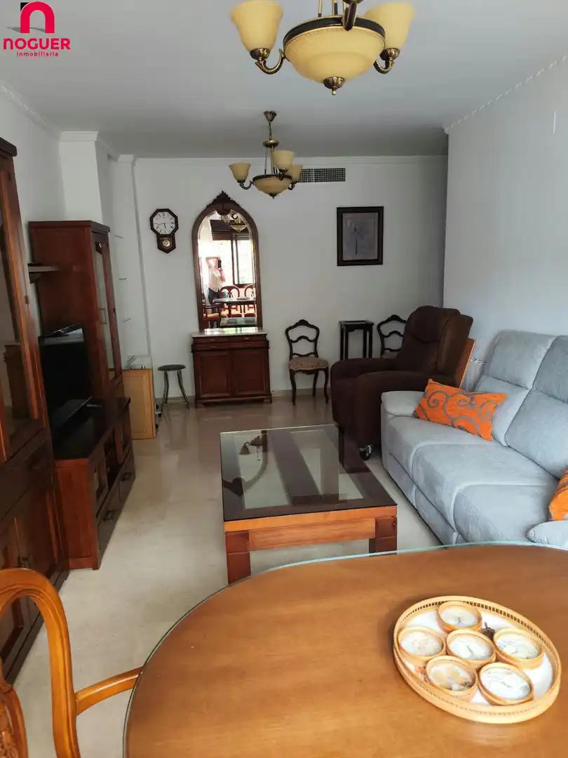 Wohnung 93 m² in Córdoba