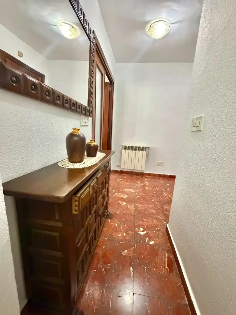 Habitación 109 m², Jaén