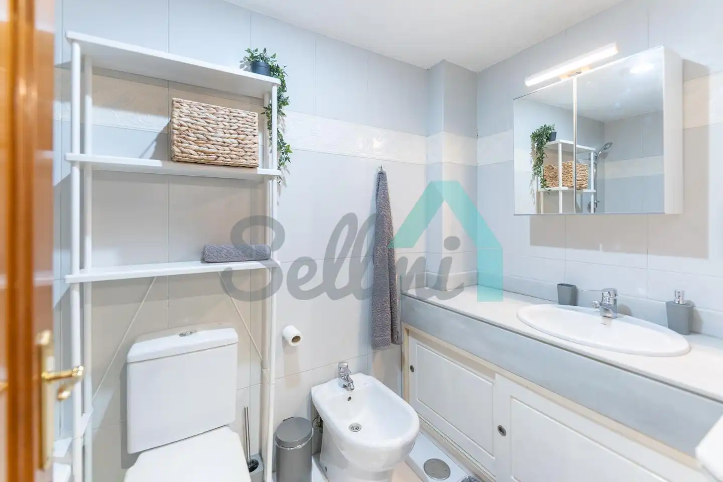 Piso de 66 m² en Oviedo