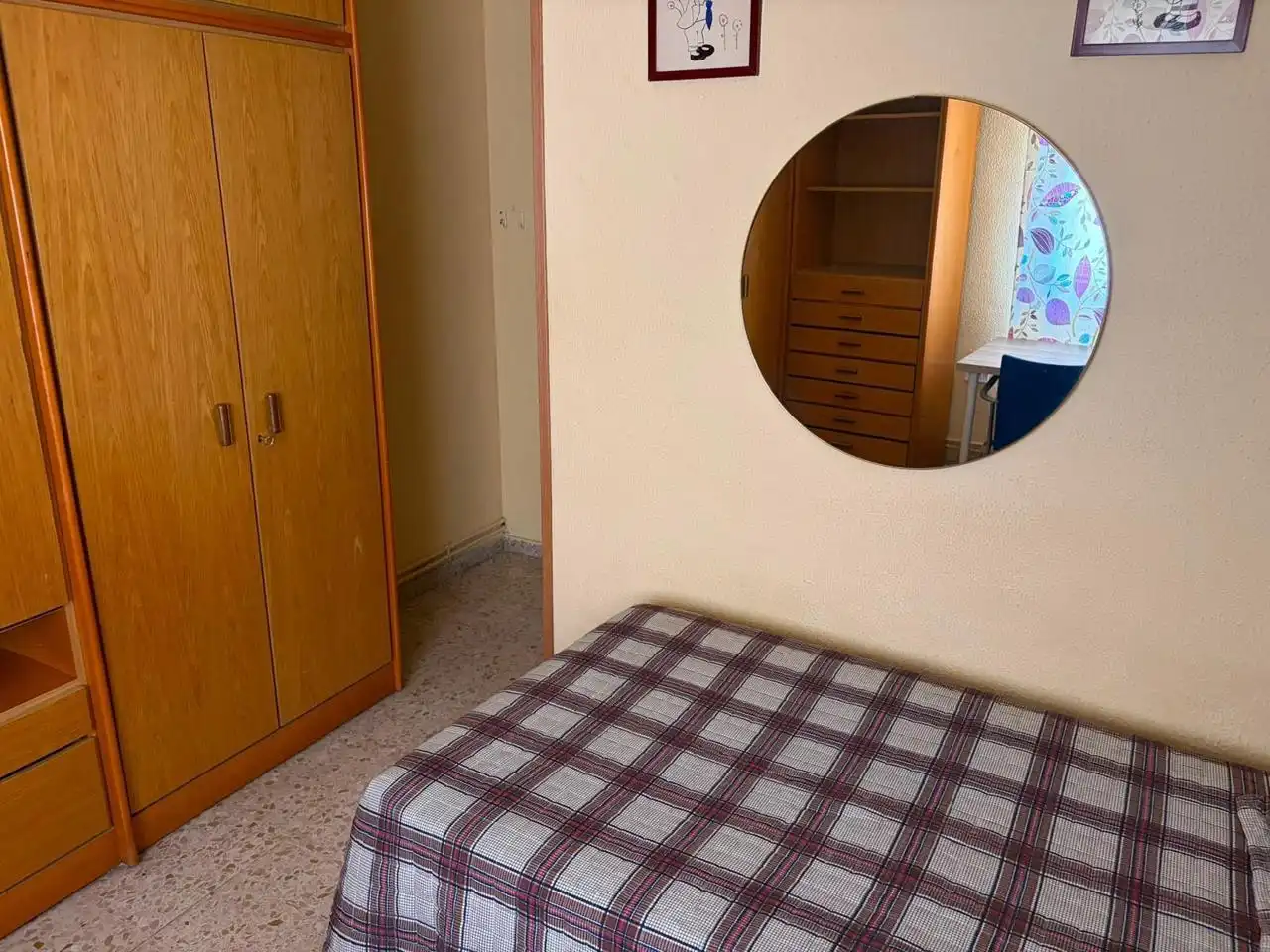 Flat 110 m² in Granada