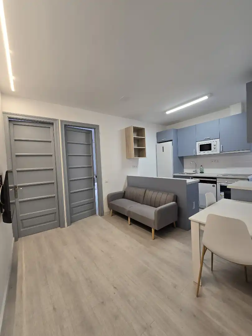 Habitación 135 m², Lérida