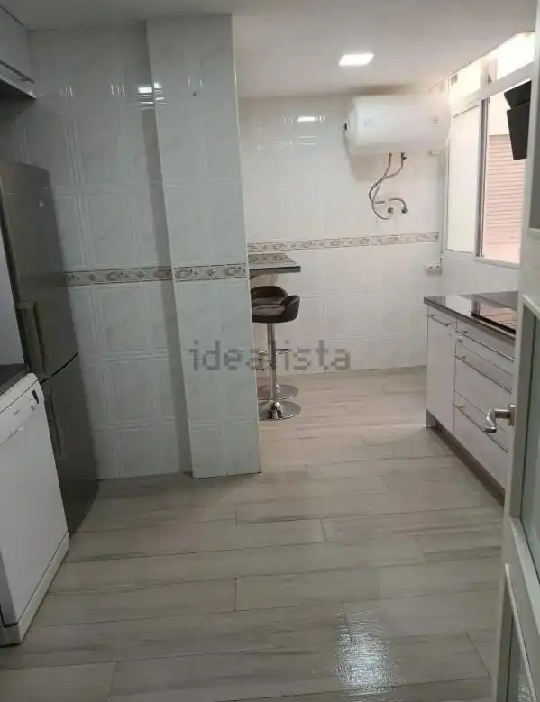 Wohnung 90 m² in Alicante