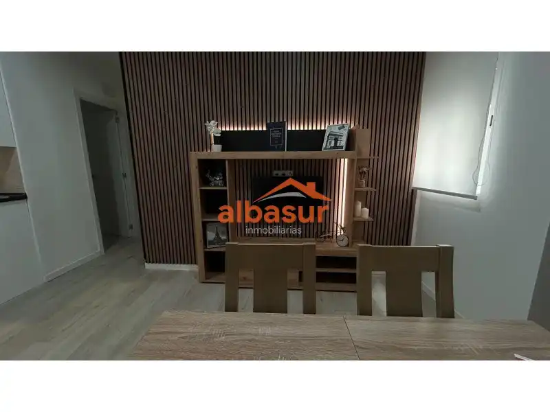 Pis de 57 m² a Còrdova