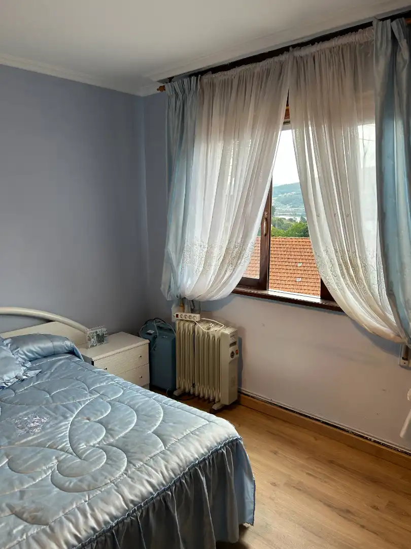 Piso de 300 m² en Moaña