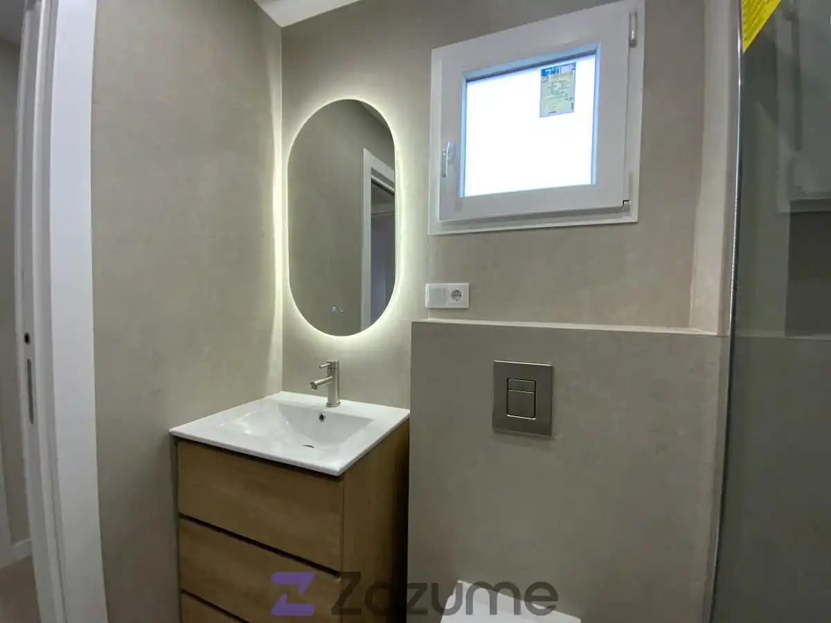 Pis de 77 m² a València