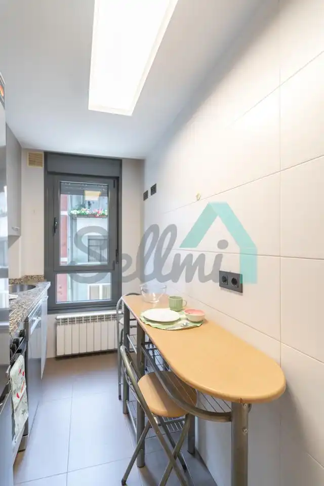 Piso de 51 m² en Oviedo