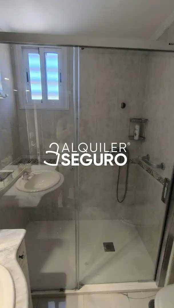 Piso de 90 m² en Sevilla