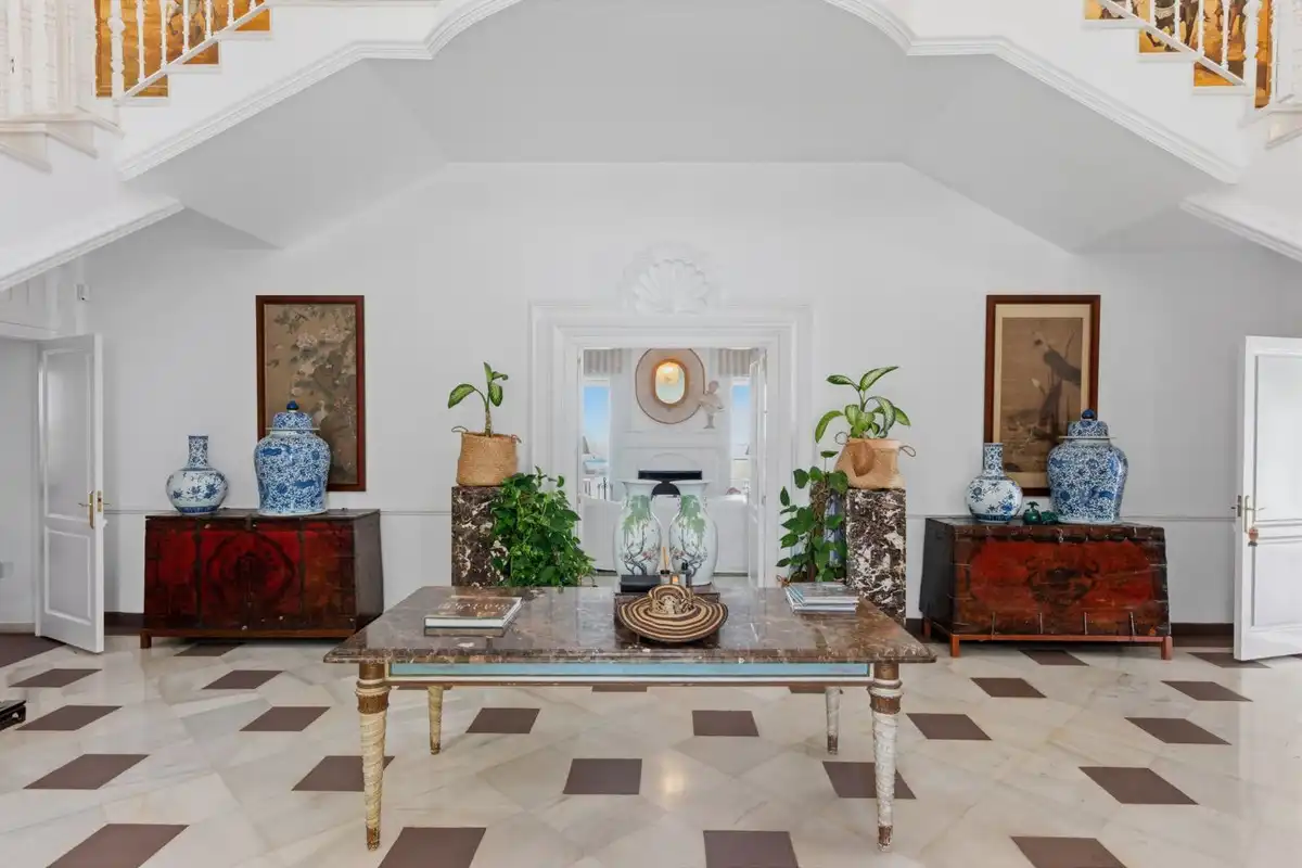 Pis de 984 m² a Estepona