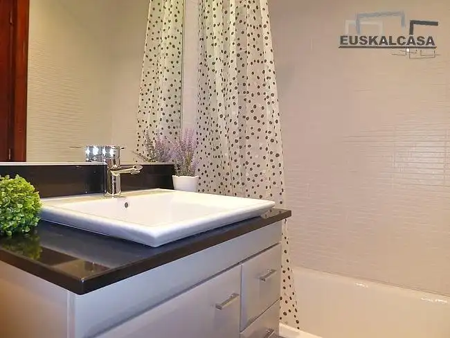 Piso de 98 m² en Bilbao