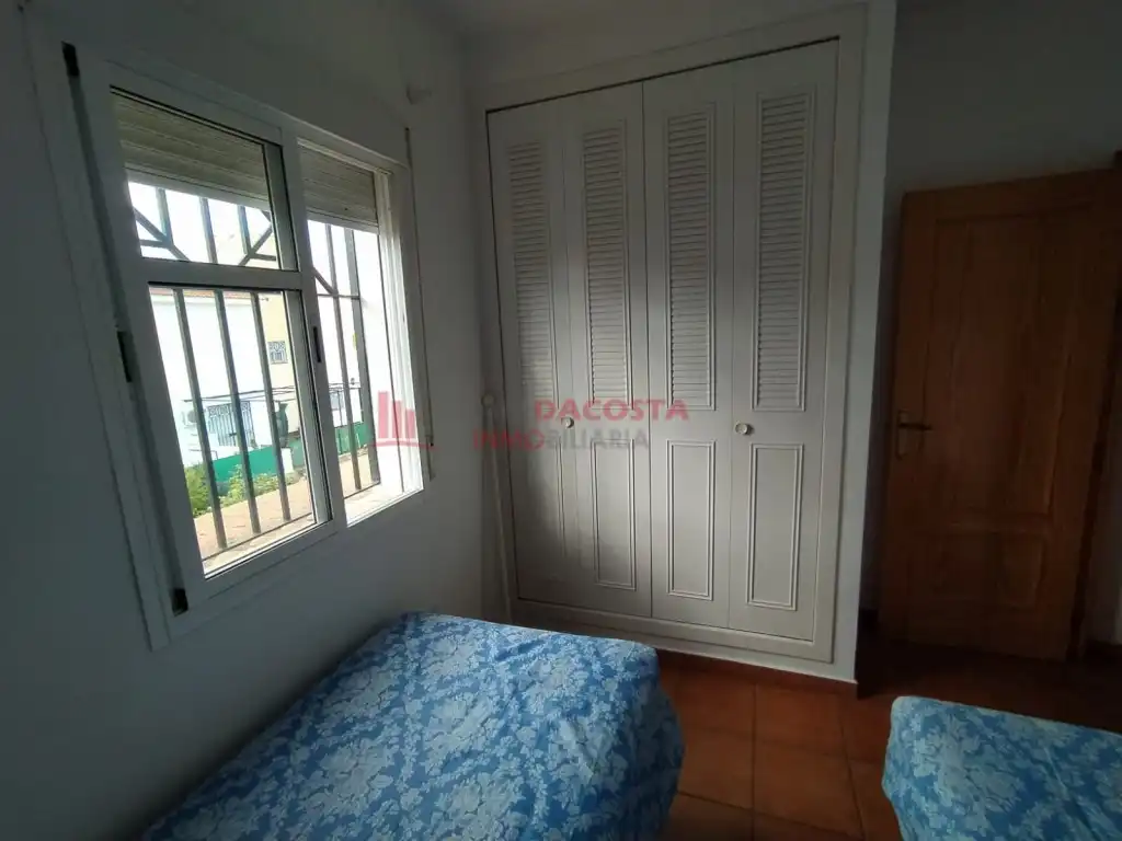 Piso de 140 m² en Lepe