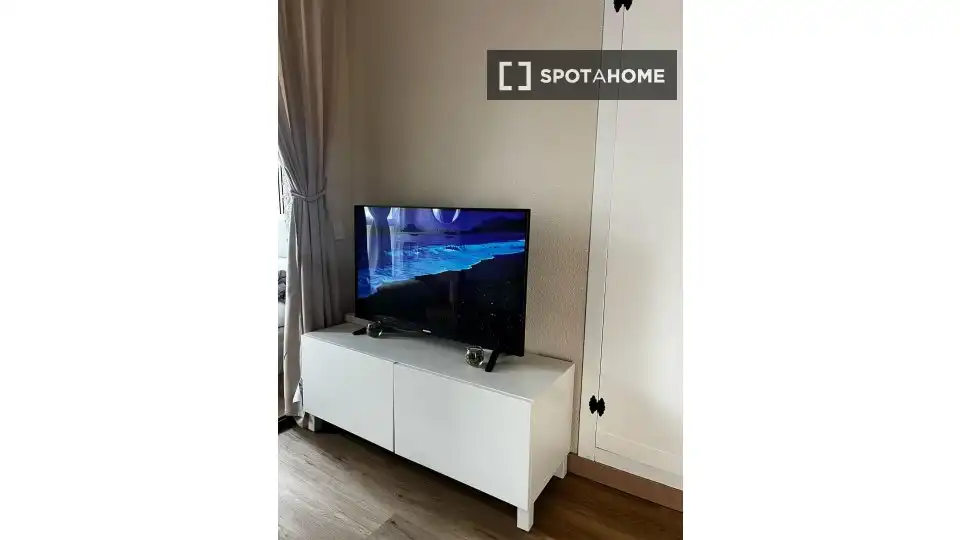 Habitación 81 m², España