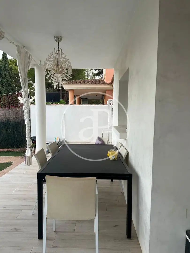 Pis de 200 m² a Riba-roja de Túria