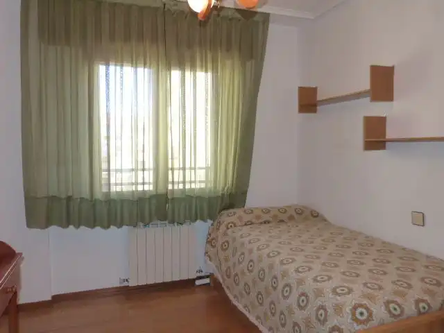 Piso de 105 m² en Villarcayo de Merindad de Castilla la Vieja