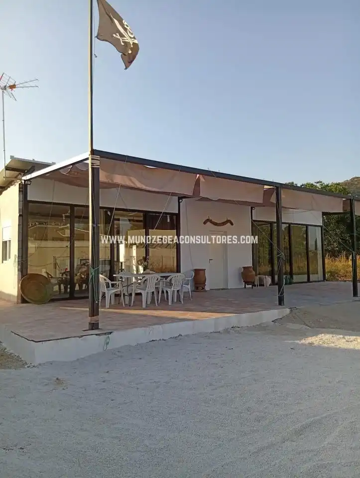 Piso de 220 m² en Lucena