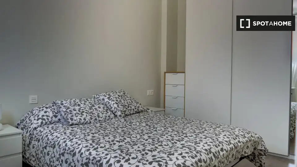 Habitación 58 m², Zaragoza