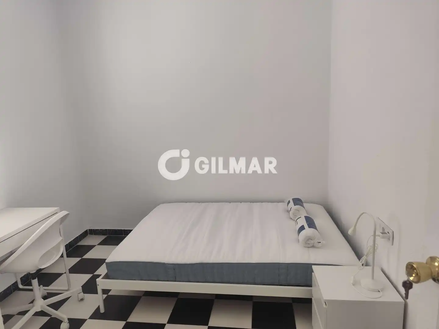 Piso de 80 m² en Sevilla