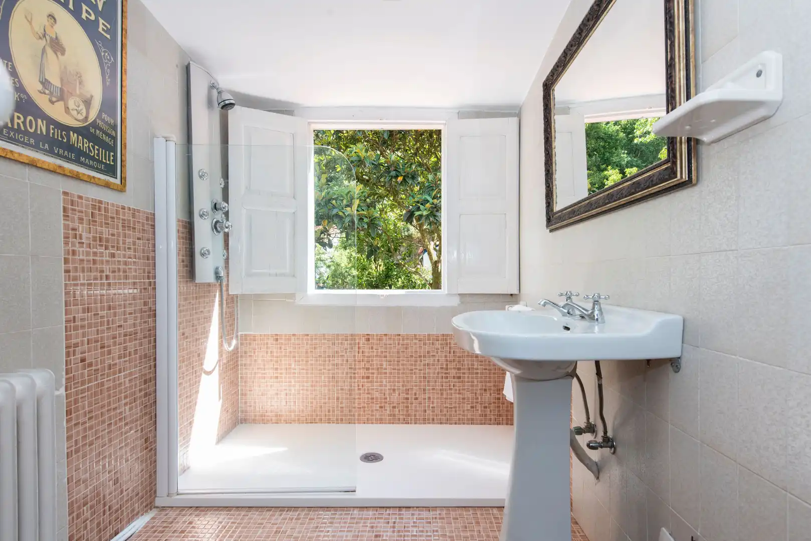 Piso de 400 m² en Redondela