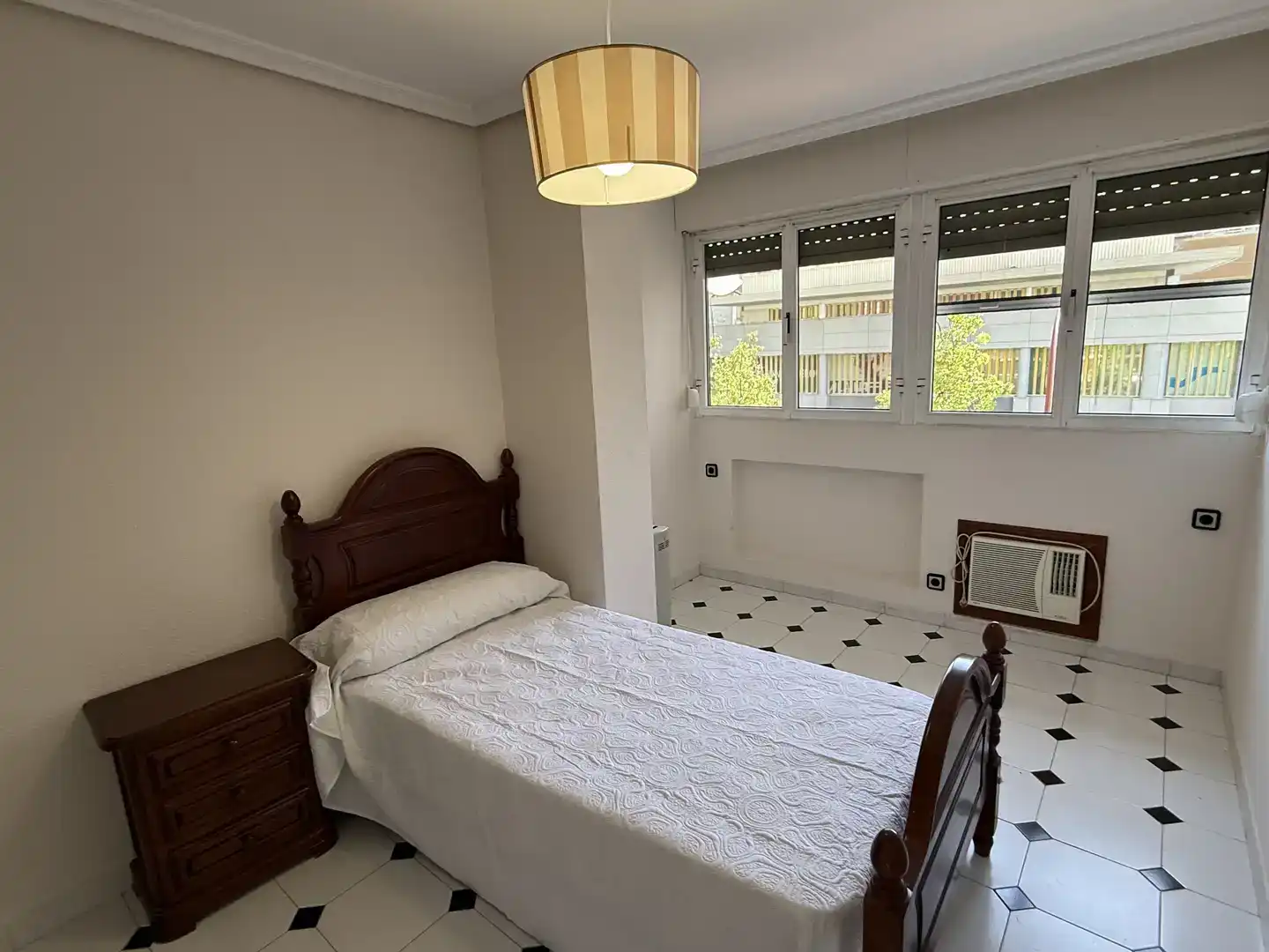 Piso de 140 m² en Sevilla