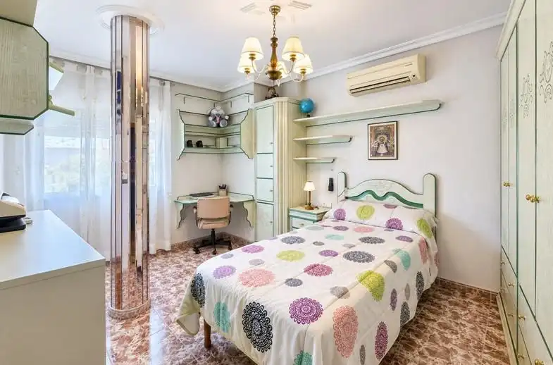 Piso de 100 m² en Orihuela