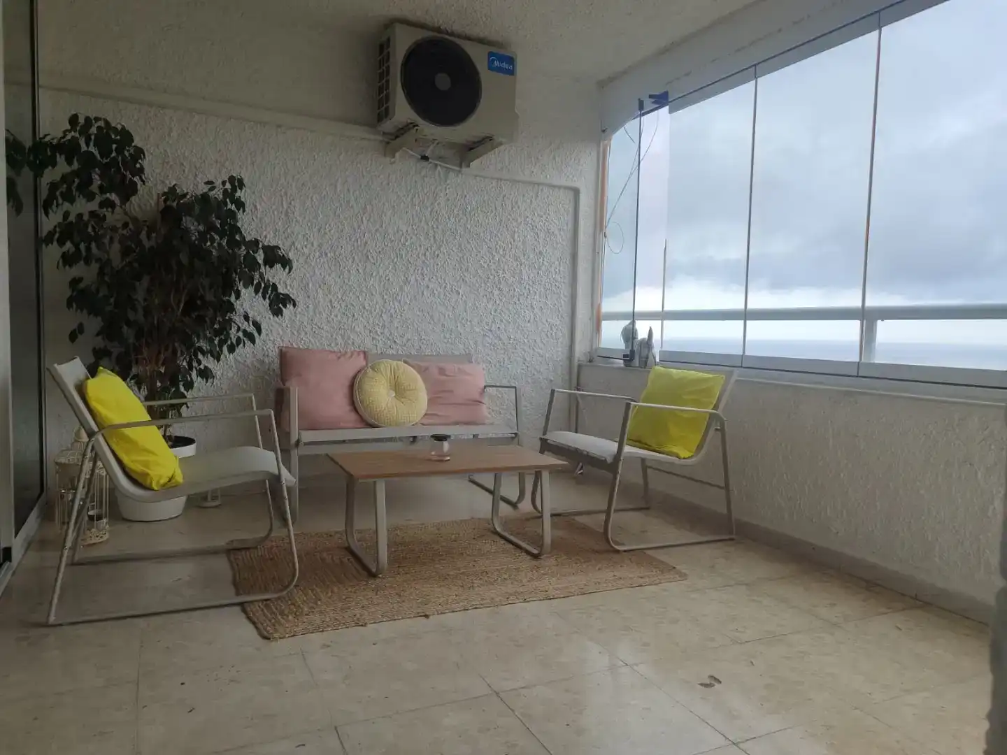 Piso de 80 m² en Almería