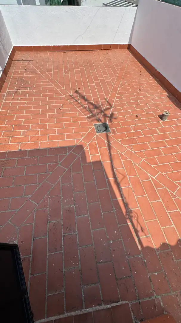 Piso de 80 m² en Brenes