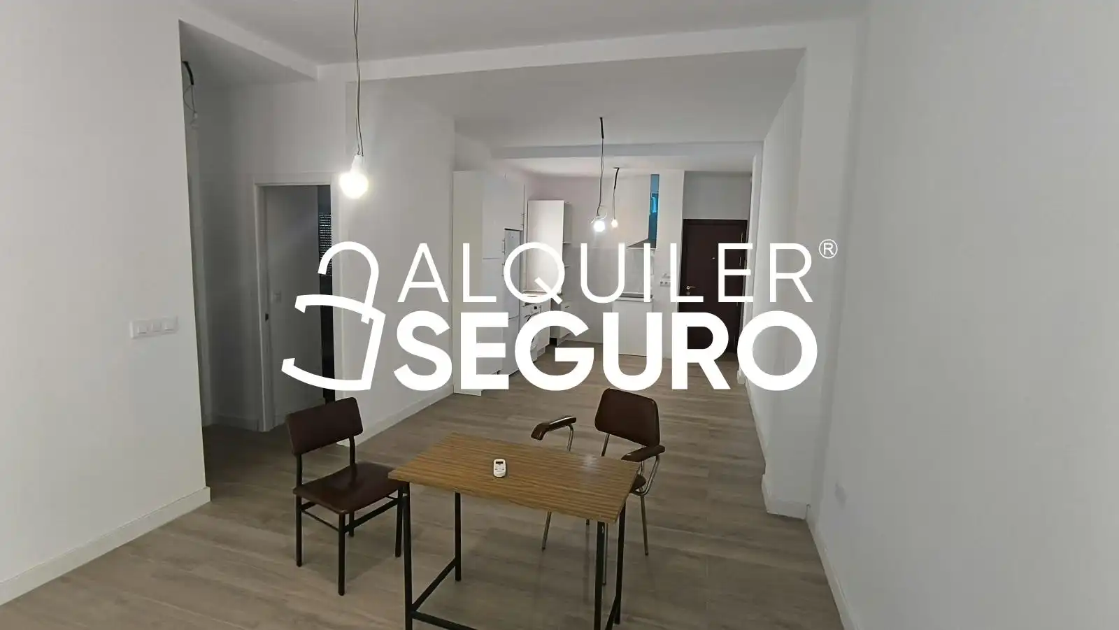 Flat 92 m² in Seville