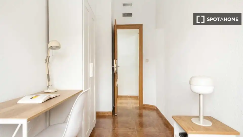 Habitación 140 m², Madrid