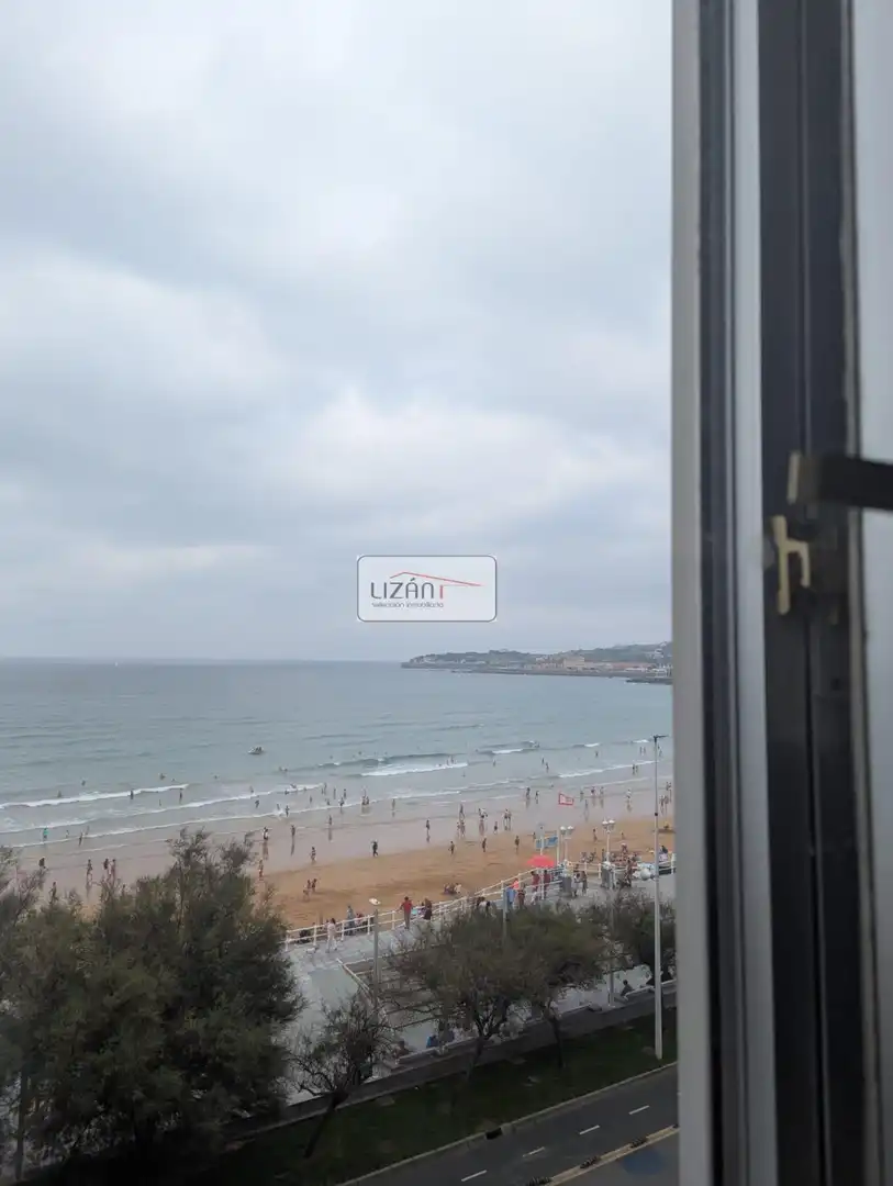 Piso de 68 m² en Gijón