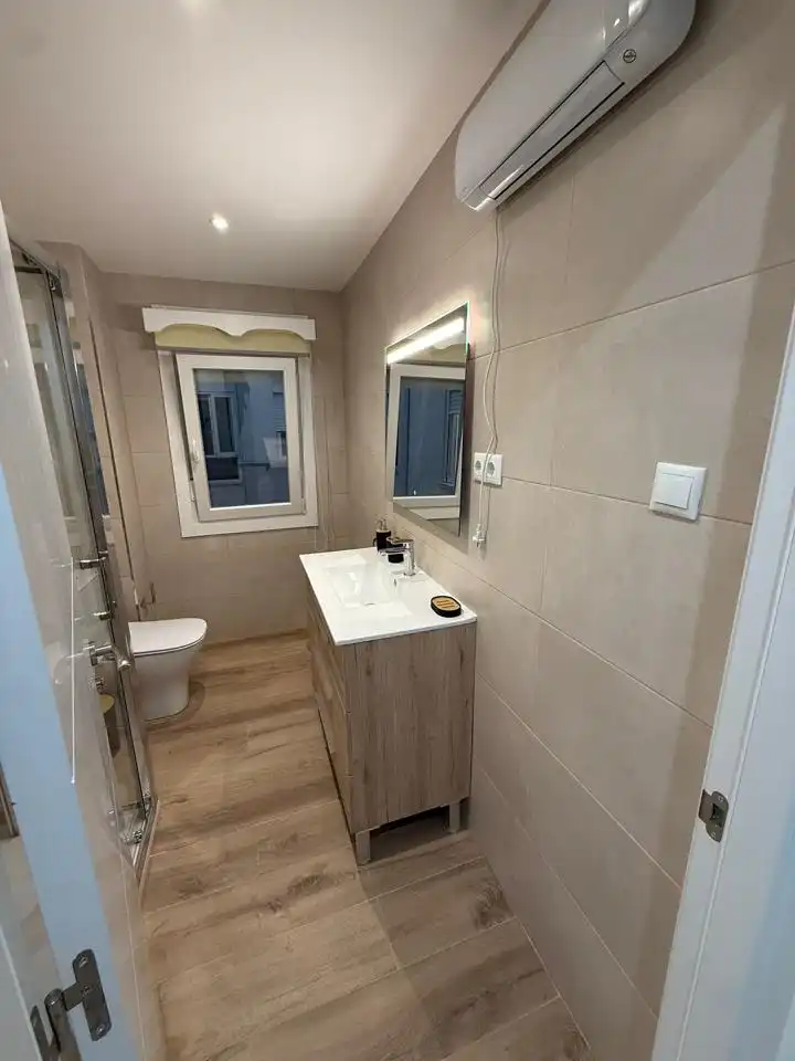Zimmer 120 m², Ourense