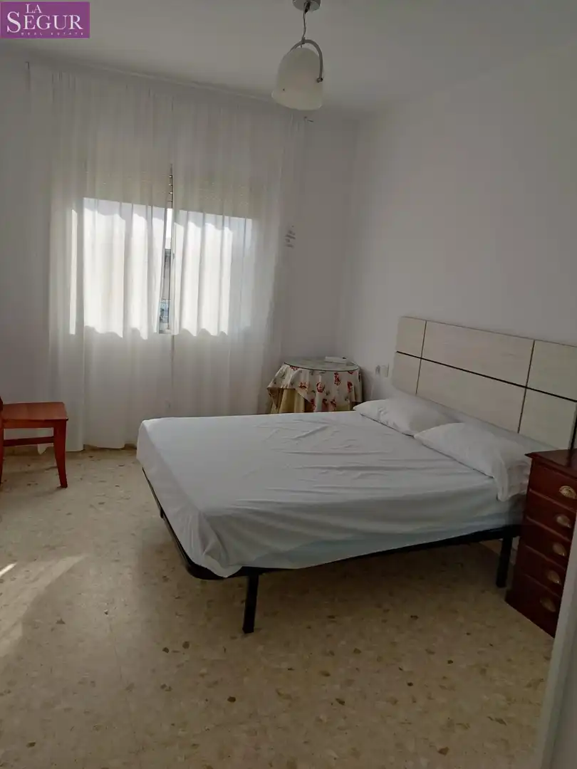 Piso de 160 m² en Cádiz