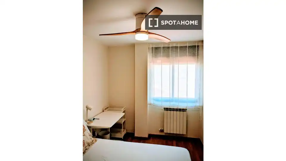 Habitación 63 m², Zaragoza